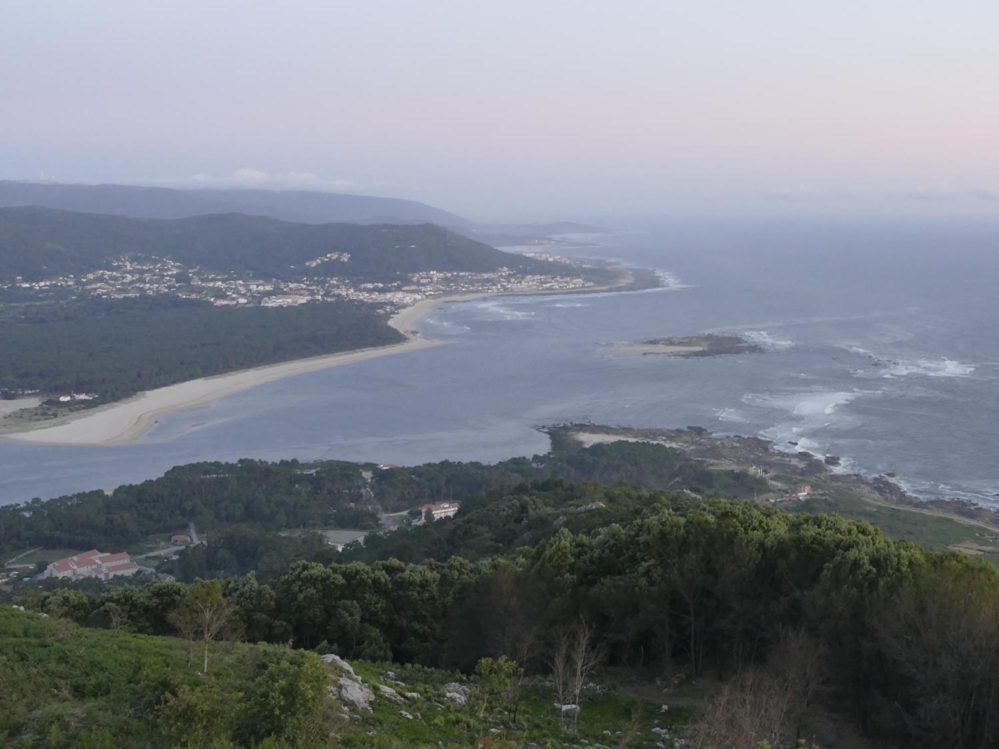 Casita A Estrenar En Finca Con Rio Proxima A Tui, Gondomar Y Portugal. Eksteriør bilde